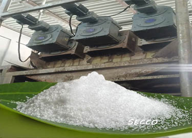 폴리아크릴라미드 (PAM) 선택 및 효과성 디칸터 원심 공정에서