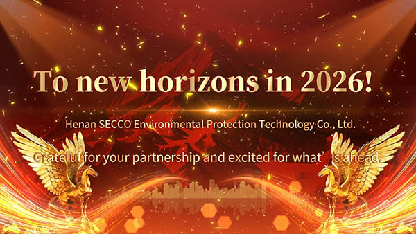 깨끗한 물 및 새로운 시작에 깨깨끗한 물 및 새로운 시작에 대한 토스트 : 2026 달 새해 축하